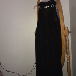 Long black dress